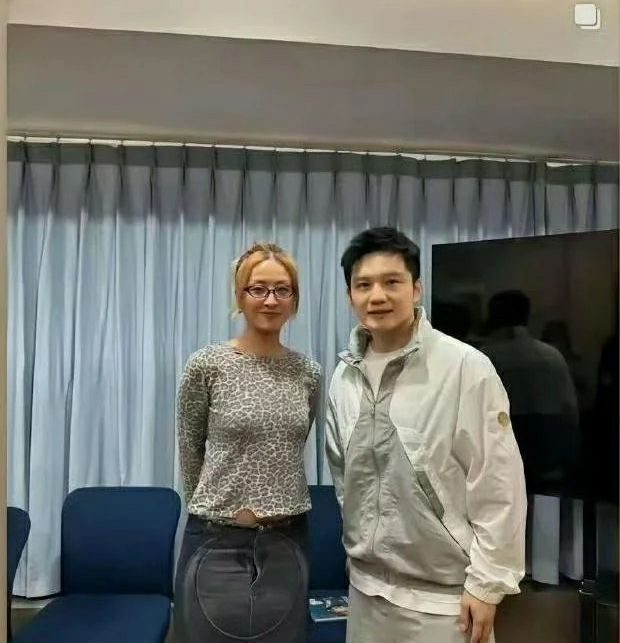 上交国家的男人都是那么的帅！