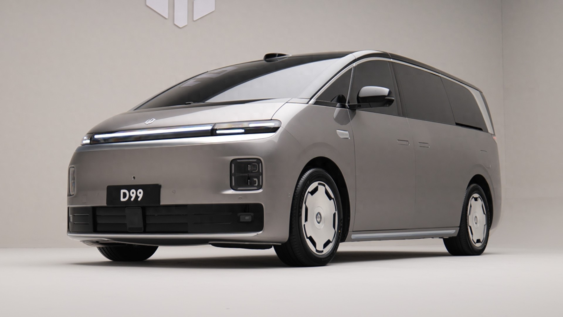 2026年4款全新MPV曝光：零跑将推“半价MEGA”，吉利华为有新品