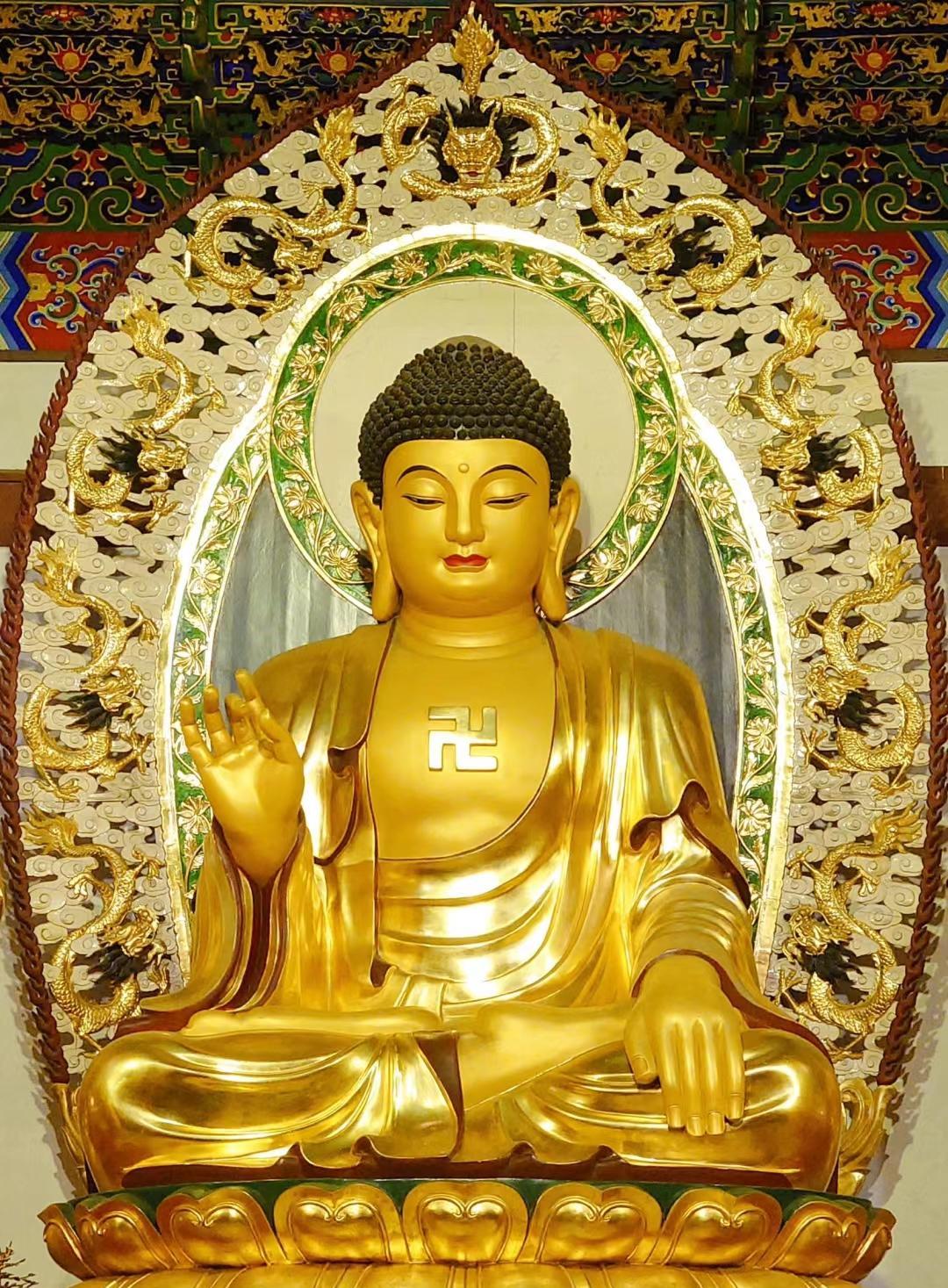 与人交往要有度，可以建议，但别干涉，可以不喜，但别斥责。 