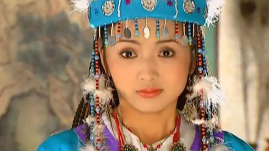 25岁车祸去世的​​刘丹，箫剑为她扫墓24年，网友：天妒红颜！