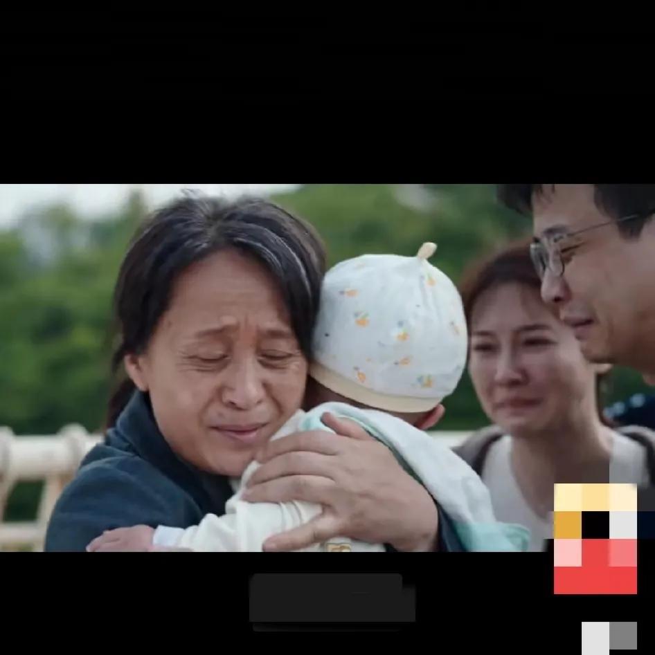 可是她为什么不知道有人贩子的存在呢？还是在和平的环境中，人变得傻了，没有危机意识
