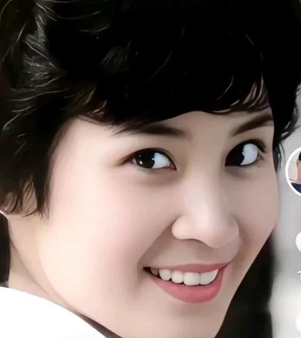 四位才是纯天然美女，这张照片四位美女，朱琳只能排第三，你能认出她们都是谁吗？