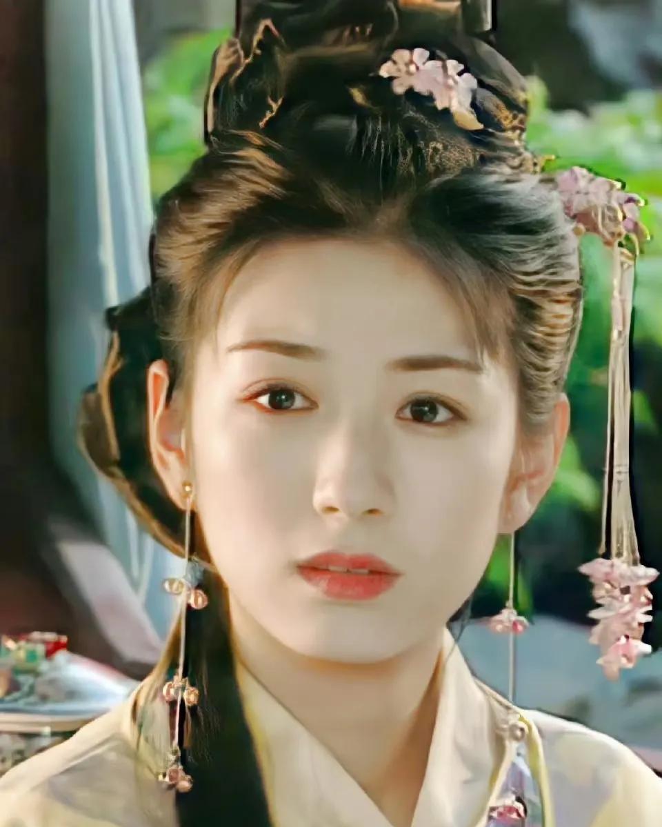 黄奕12岁女儿想去韩国当练习生，她纠结是该尊重孩子选择还是阻止！！
      