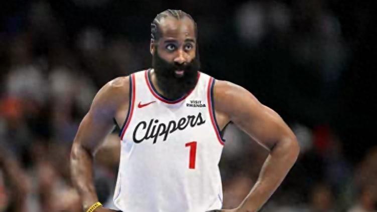 快船107-112不敌灰熊，卡哇伊狂砍39分，祖巴茨9+11+5