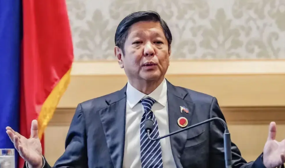 马科斯宣布将配合国际刑事法院的逮捕杜特尔、本来这就完全是他的阴谋。
菲律宾马科斯