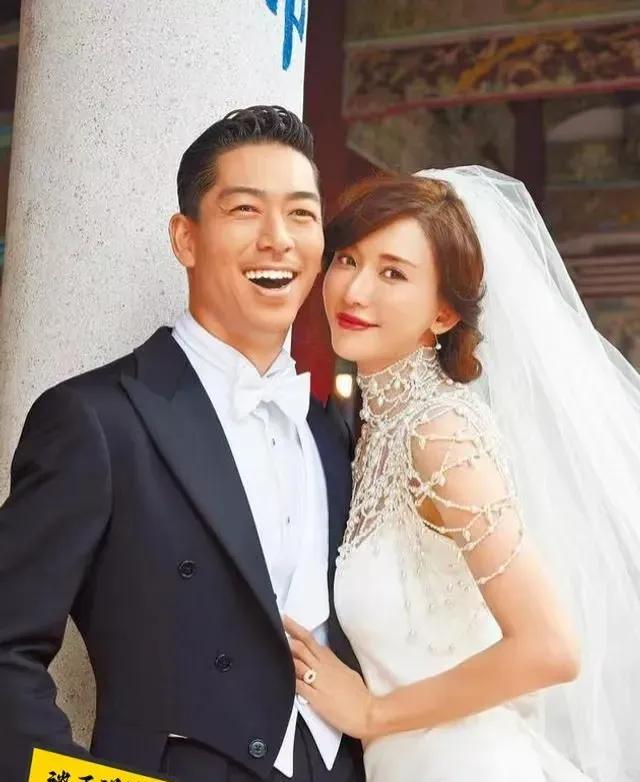 林志玲等这一刻等了七年。
2011年舞台剧谢幕时，没人看出黑泽良平的不同。  