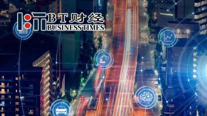 李想造眼镜、小鹏做机器人、李斌做手机，背后全是因为AI？