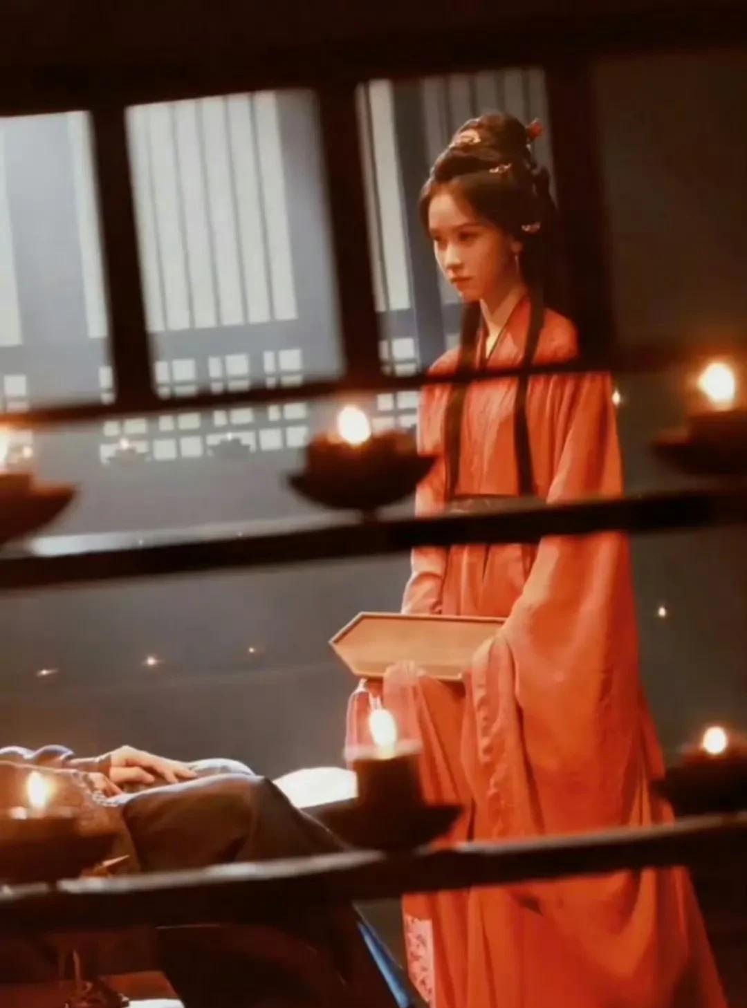 #端午纳福#
陈都灵《云秀行》红衣路透美炸！
陈都灵《云秀行》翘楚红衣路透杀疯了