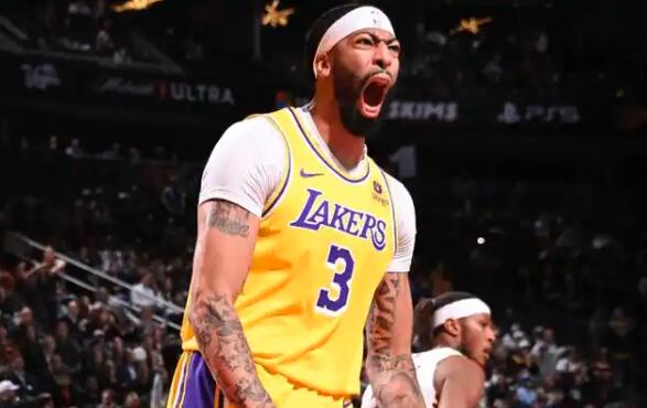 戴维斯：我自信能争MVP，望投票人慎选。戴维斯接受ESPN专访，谈本赛季获奖前景