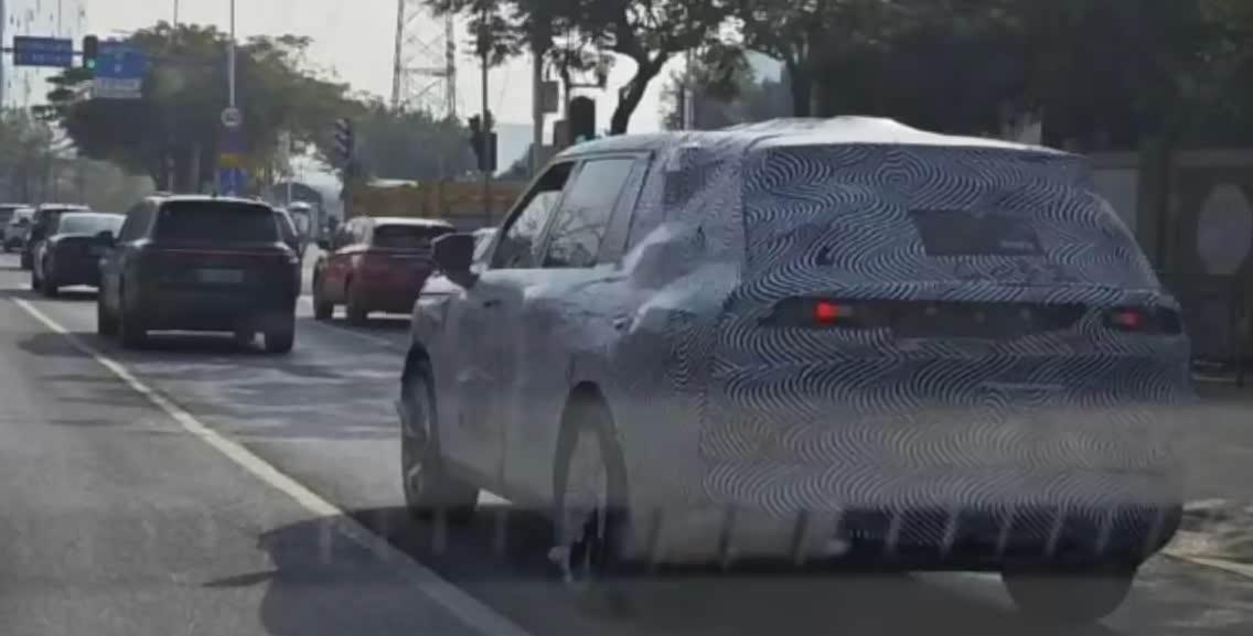 小鹏版“库里南”？小鹏新车谍照曝光了！
这台内部代号 G01 的大型SUV，是鲲