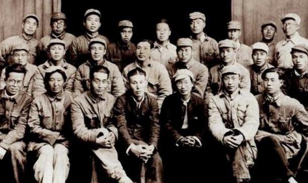 他是李克农的女婿，曾任云南省委书记，1966年被“打倒”，活到92岁
李启明这个