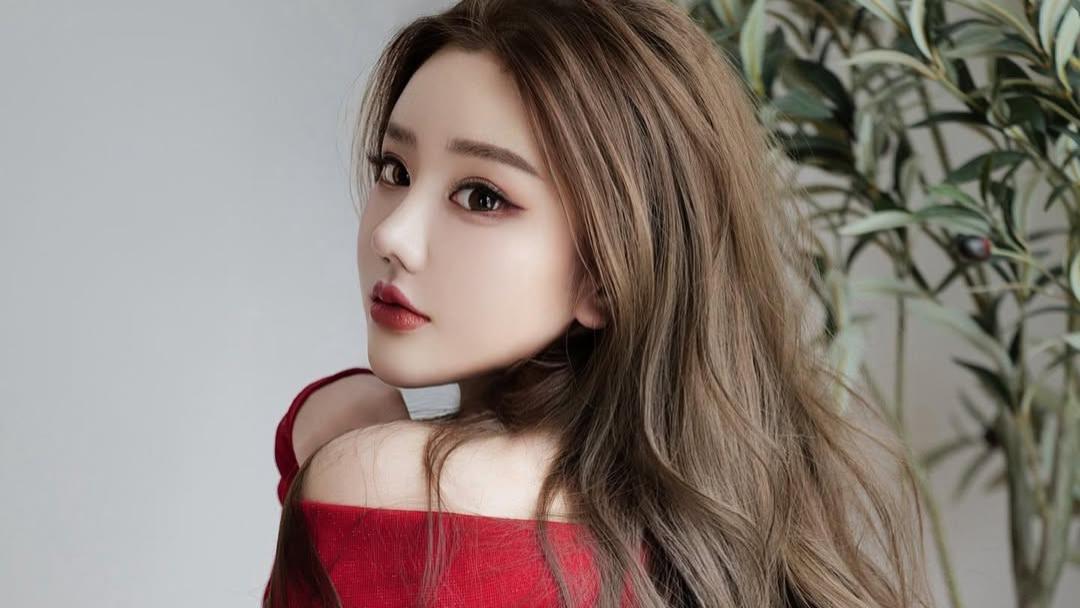 穿上这抹红：点燃自信与魅力