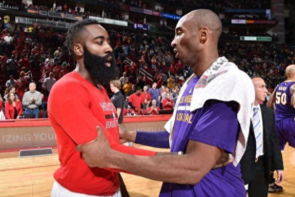 在快船106-109不敌森林狼的比赛中，哈登砍下34分，正式超越卡梅隆-安东尼升