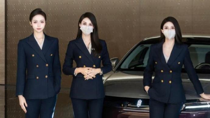 保时捷三姐妹去卖尊界了？不得不说，确实很有气质，符合尊界定位