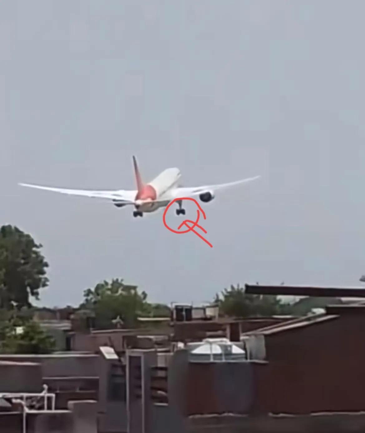 天呐～波音又出事了，印度波音787-8“梦想客机”坠毁，承载242人全部遇难！起