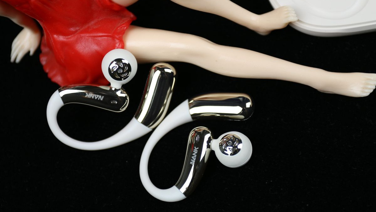 不入耳，夏天用才舒服——南卡OE Nova蓝牙耳机入手体验