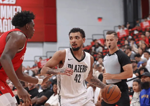 末节20分！布克奈特全场11中8，三分8中6砍下25分3篮板4助攻

NBA夏季