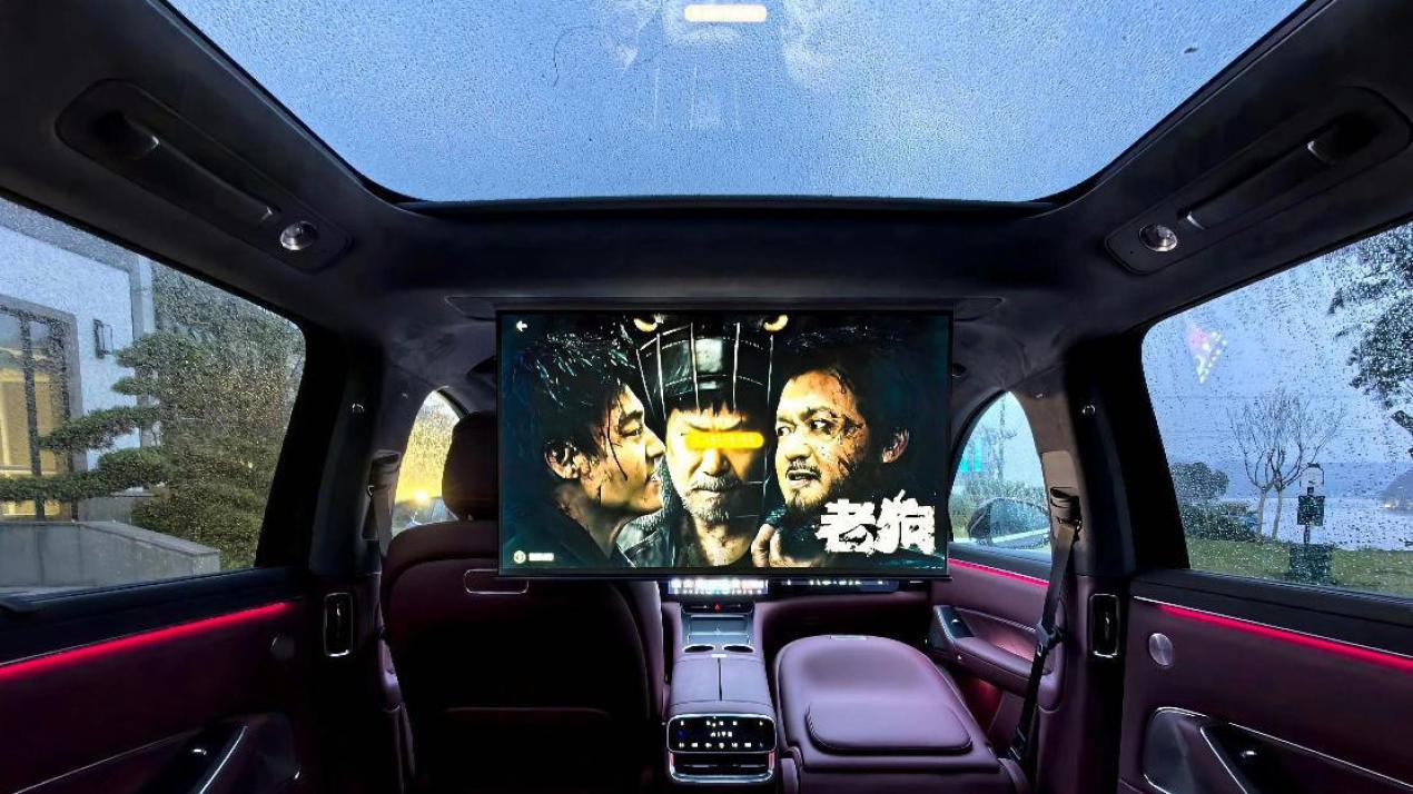 高配更好卖？问界M8售价35.98万起，三季度升级ADS 4