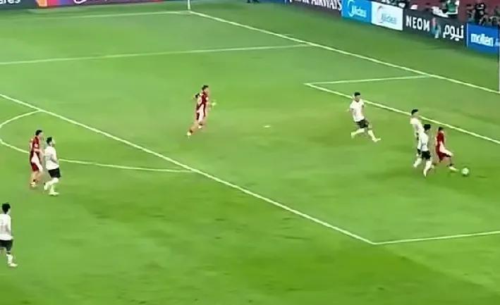 五常世界杯状况：
1，美国： 东道主直入世界杯，
2，法国：  必须进世界杯，