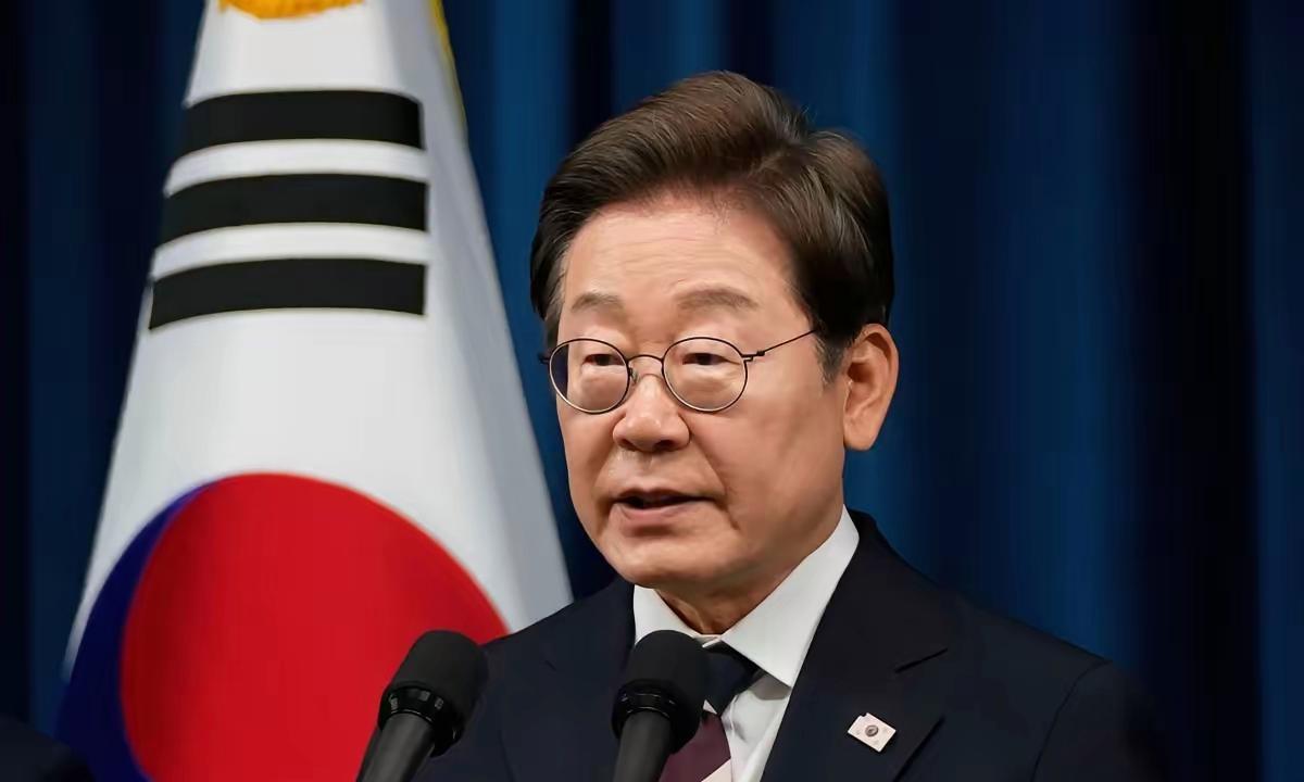 看美国眼色，李在明或拒绝中方“阅兵”邀约，还给了个让人无语的理由
眼看9月3日越