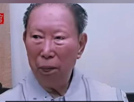 我杀了十万日本人”，1993年97岁的薛岳被告上法庭，面对法官的询问他沉默了许久