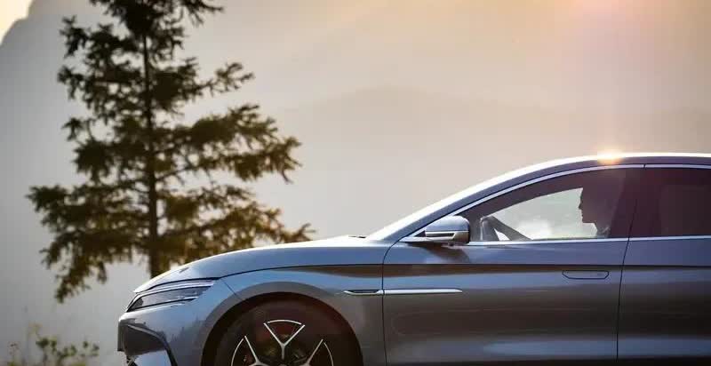 为什么买比亚迪的车 为啥要买比亚迪的车呢？我可有不少话想说。就拿它的DM - i