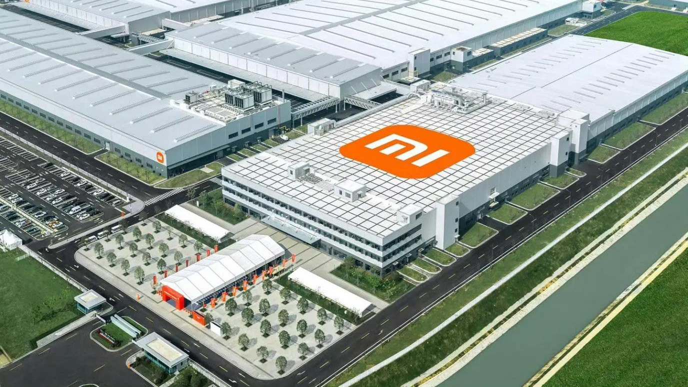 卢伟冰：新工厂投产，小米自研中央空调登场！