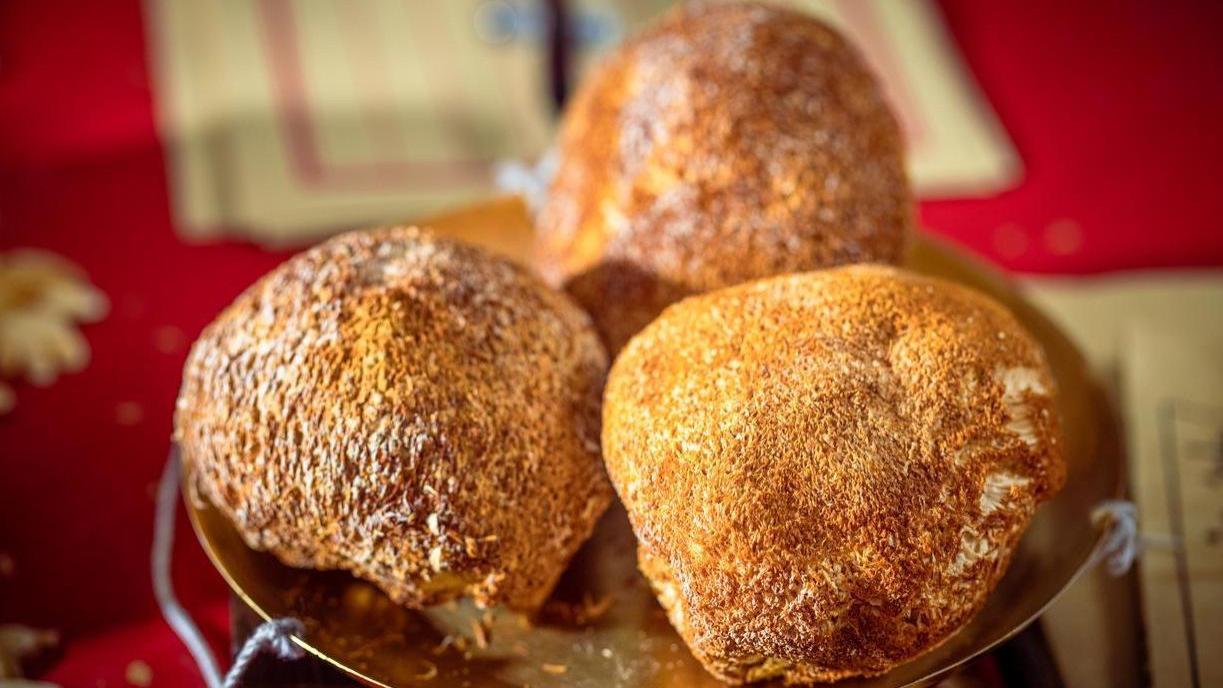 来哈尔滨，可以不看冰雕，可以不吃杀猪菜，但绝不能错过10大特产