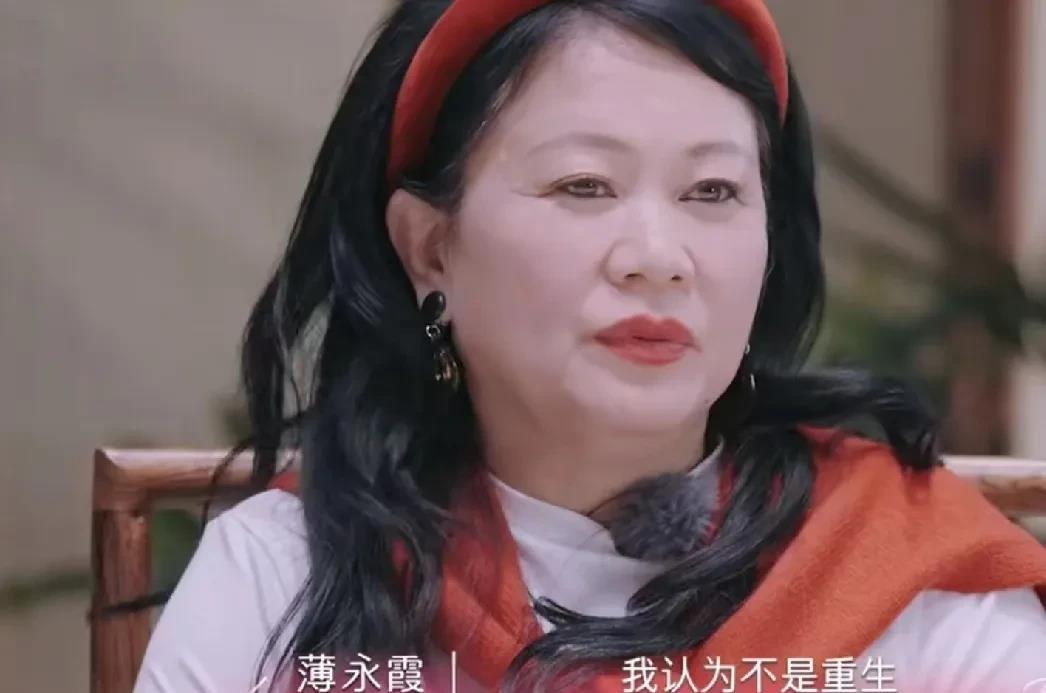 陈梦妈妈和李嘉格妈妈都觉得“绝经”后，代表她们的人生在走下坡路，人生已经过了一半