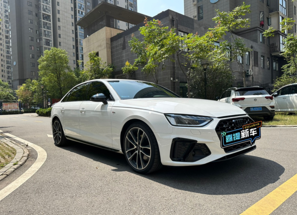 23款40四驱异响汇总：
9月初提的车，配置是23款40四驱豪华动感，开了500