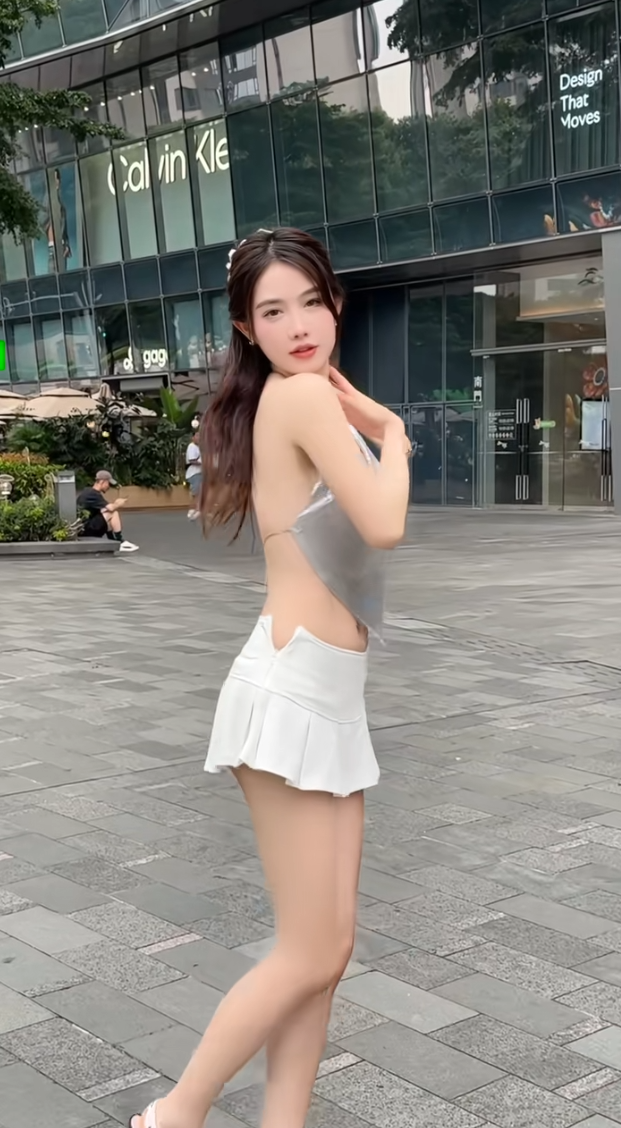 我在街上为什么没遇到过这种美女