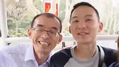 谢浩男在线发声想学车！网友艾特谢爸掏米，又有机会给儿子花钱了