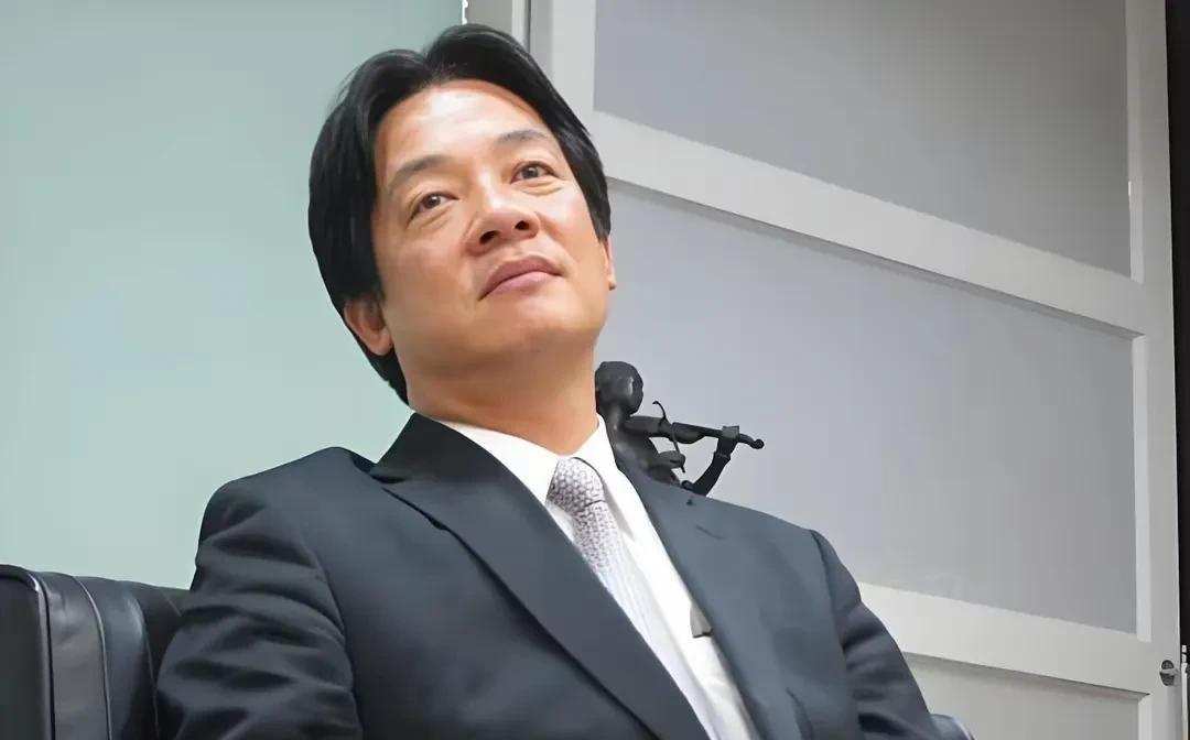 台湾省这是疯了，为了追随美国的限芯令，向主子表功，近日把大陆的华为、中芯国际两大