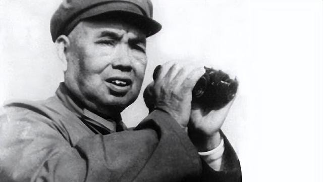 1973年，韩先楚不满八大军区对调，毛主席你说我这牙要不要补