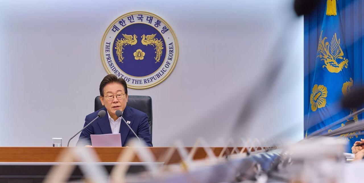 目睹中方强大实力，韩国急派特使访华：一个细节令白宫焦虑！
8月18日，韩联社突然