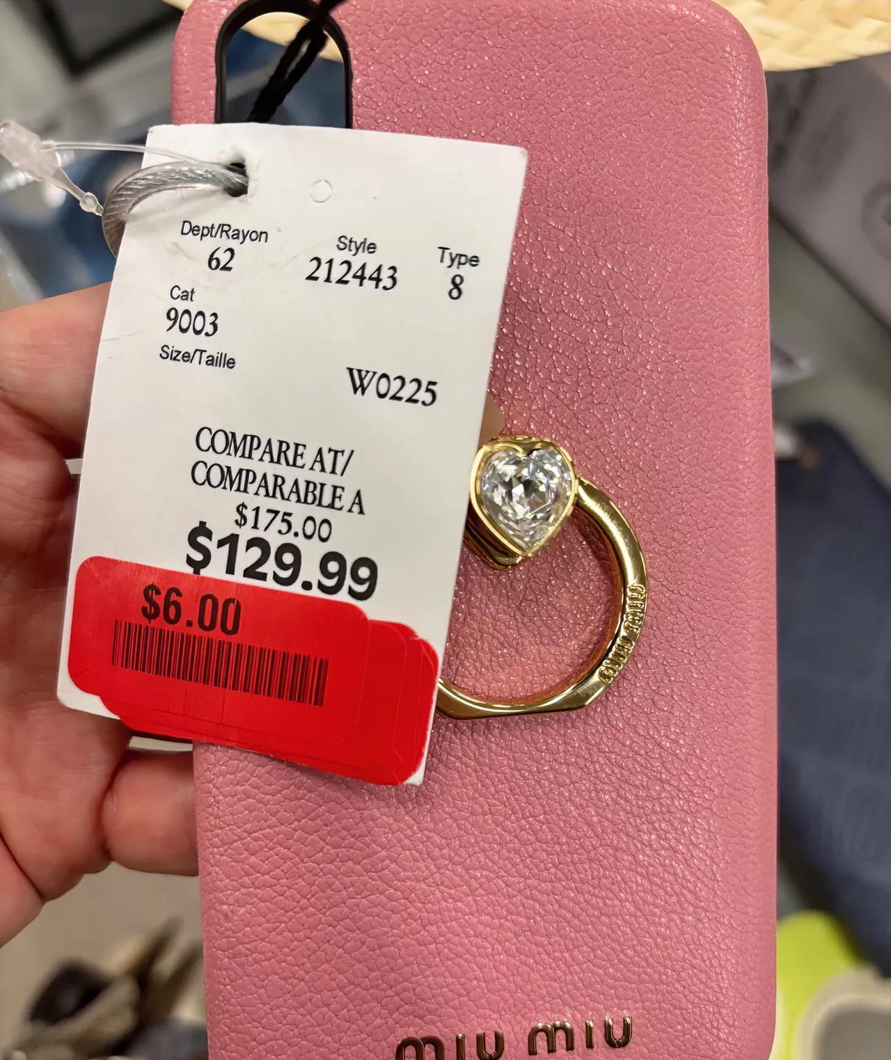 今天在国外看到一款打折商品，有点儿侮辱人了啊[呲牙]