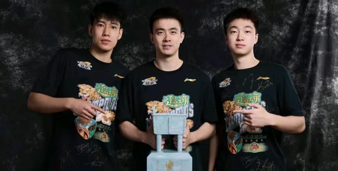 辽篮好消息：被禁赛的两小只俱乐部并没有放弃他俩，而是正在积极谋求海外发展的机会，