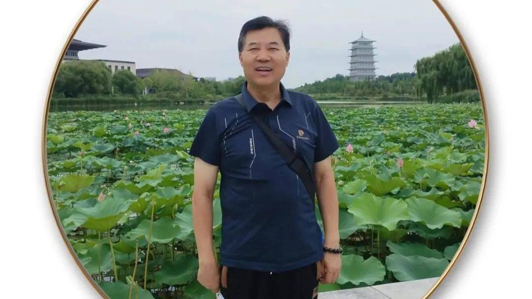 品读中国书画名家——杨天赋