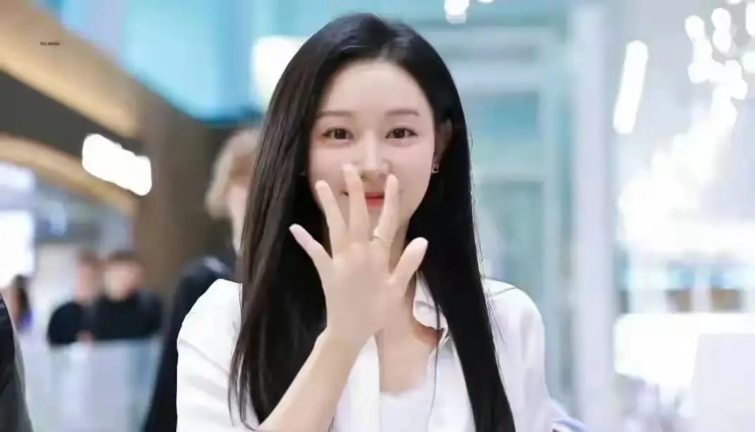 怪不得全网都想娶她！这颜值貌若天仙，谁看了不心动
