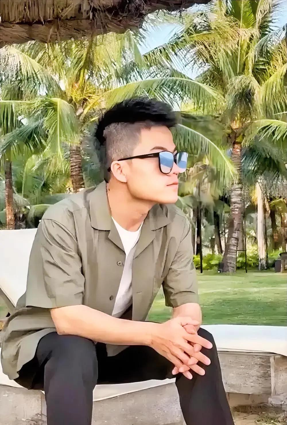 董宇辉这段话杀死了我的颓废：初级的快乐是肉体的快乐，中级的快乐是精神的快乐，高级