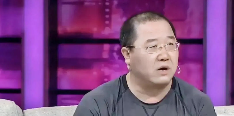 英达后悔了吧！人算不如天算！

当英达以为小儿子一定会出人头地的时候，小儿子却资