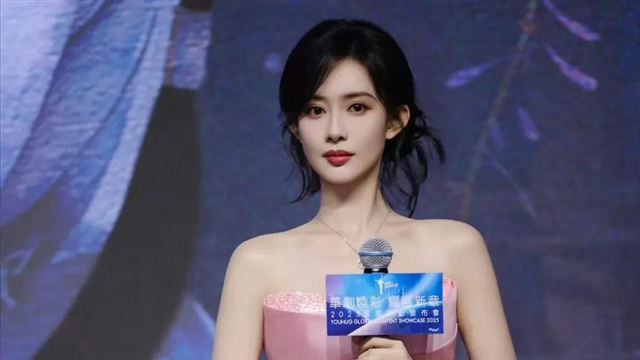 黄杨钿甜营销美满翻车，在冷白皮孟子义面前瞬间被打回原形！