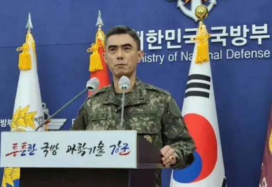 韩国罕见强硬！面对美国无理决定，果断取消几十亿的美元防务合同！

3月15日，韩