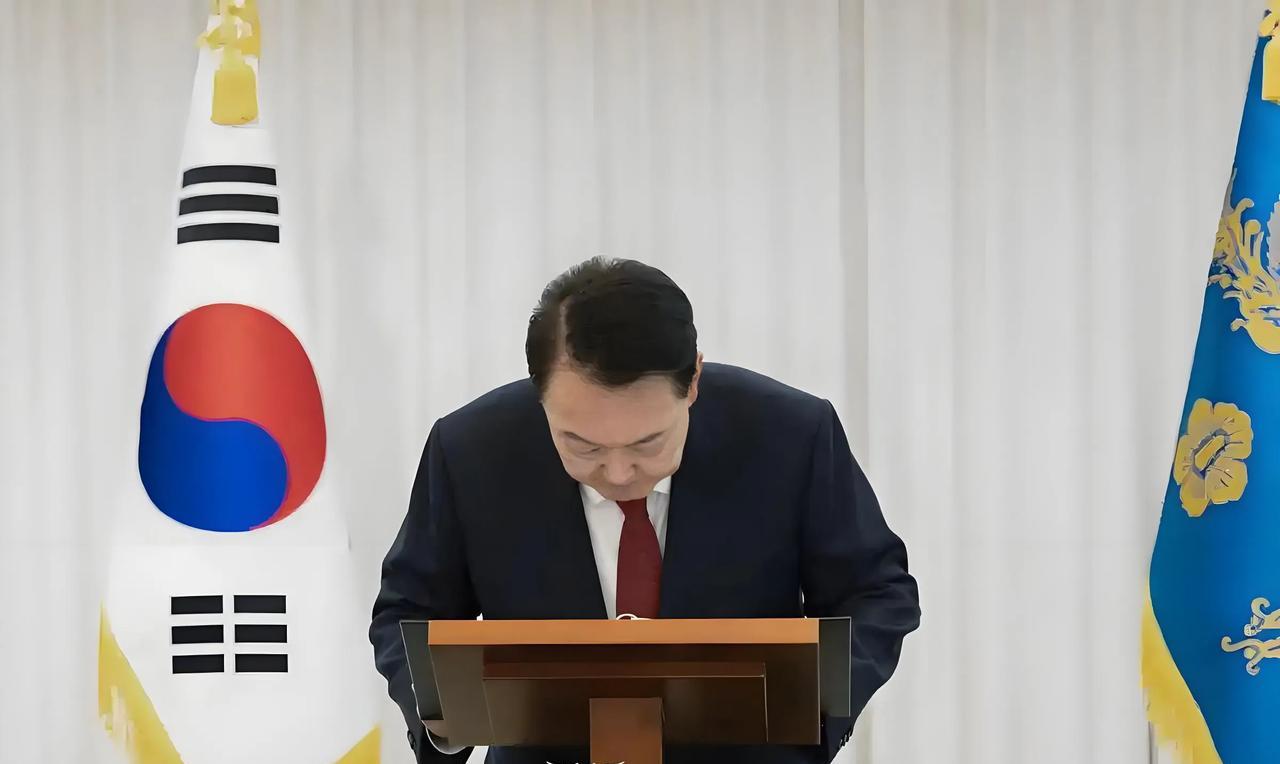 #尹锡悦被弹劾#尹锡悦“不可能淡出公众视野”！参考消息网4月5日报道 据英国《卫