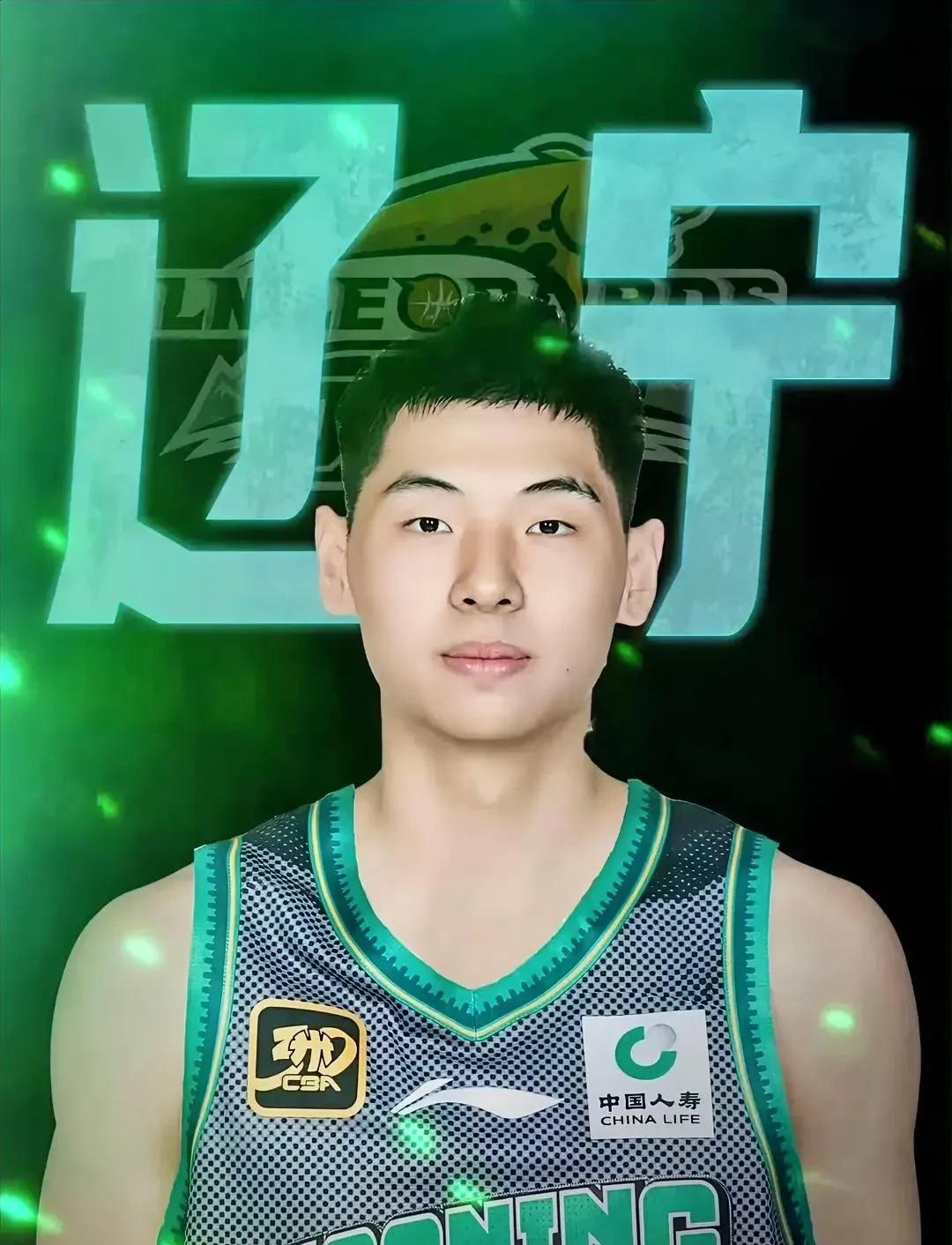 有强烈的预感
辽宁男篮和杨鸣
这回估计是要
干票大的！
崔永熙下赛季有可能回CB