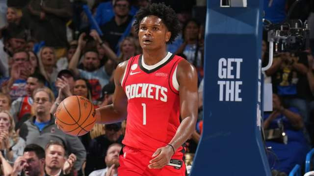 杜兰特缺阵太阳，火箭队首发5虎变阵 谢泼德搭档阿门 锋线无人可用