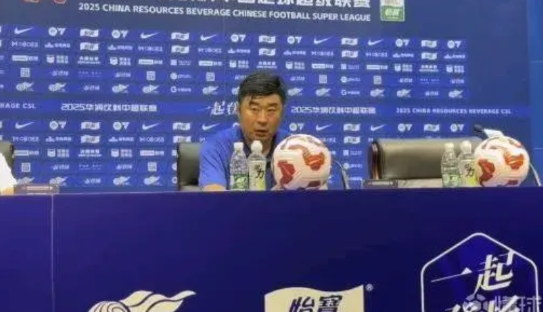 山东泰山队代理主帅韩鹏：成都球市很好，这场比赛的压力在主队，我们没任何压力！
赛