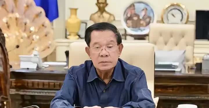 泰国为什么不发达？
他信自己当总理
两个妹妹当总理
女儿继续当总理
唐兄
