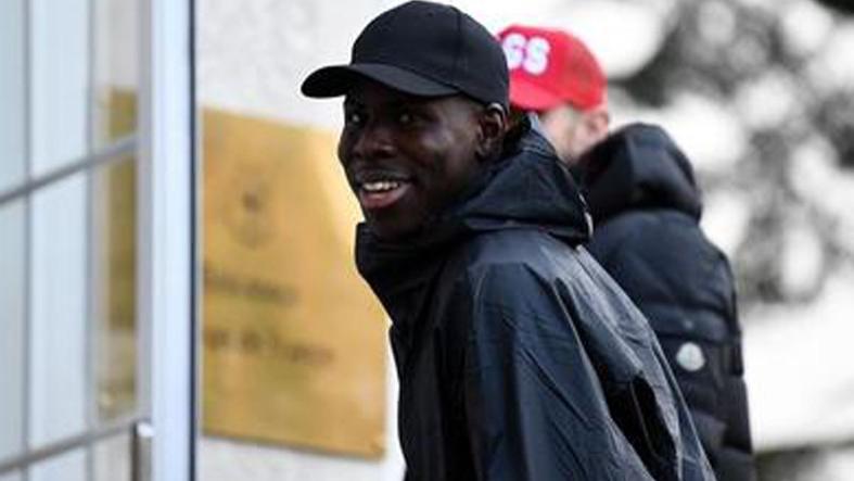 泰山真薅来切尔西名宿，不想争冠实力都不允许！球迷：趵突泉喷石油了