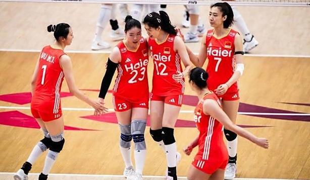 中国女排，创15年来世锦赛最差战绩
塞尔维亚，创19年来世锦赛最差战绩
法国女排